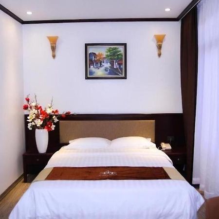 A1 Hill Hanoi Hotel Bagian luar foto