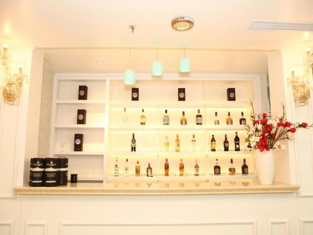 A1 Hill Hanoi Hotel Bagian luar foto